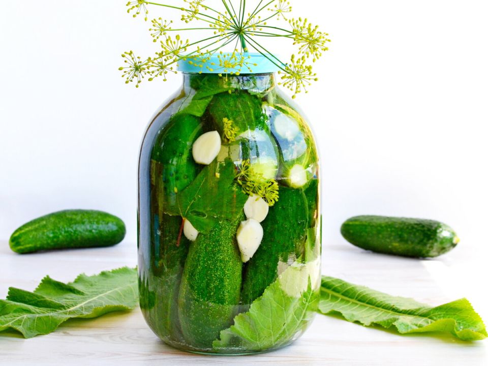 Как приготовить огурцы "Хмельные": идеальный рецепт для настоящих мужчин