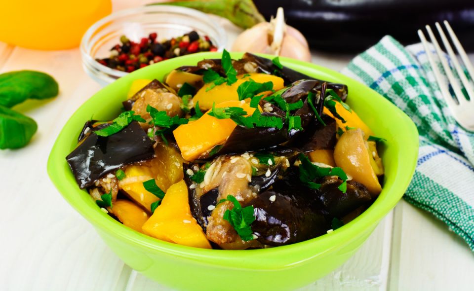 Салат «Художественный»: взрыв ярких вкусов и красок на вашем столе