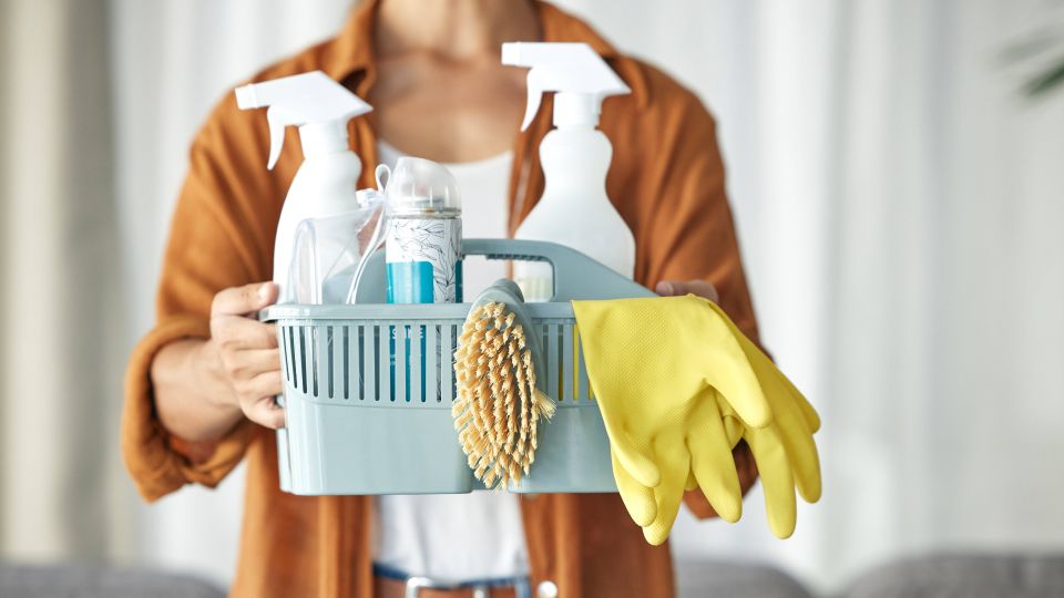Этот секрет знают только клининговые компании: никогда так не делайте