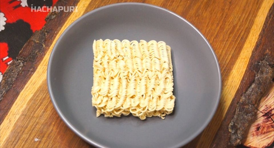 Еда из мультфильмов: как приготовить лапшу Поньо, которая завораживает