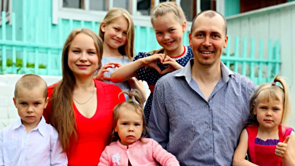 Как многодетные семьи могут получать пособия без трудового дохода в 2026 году