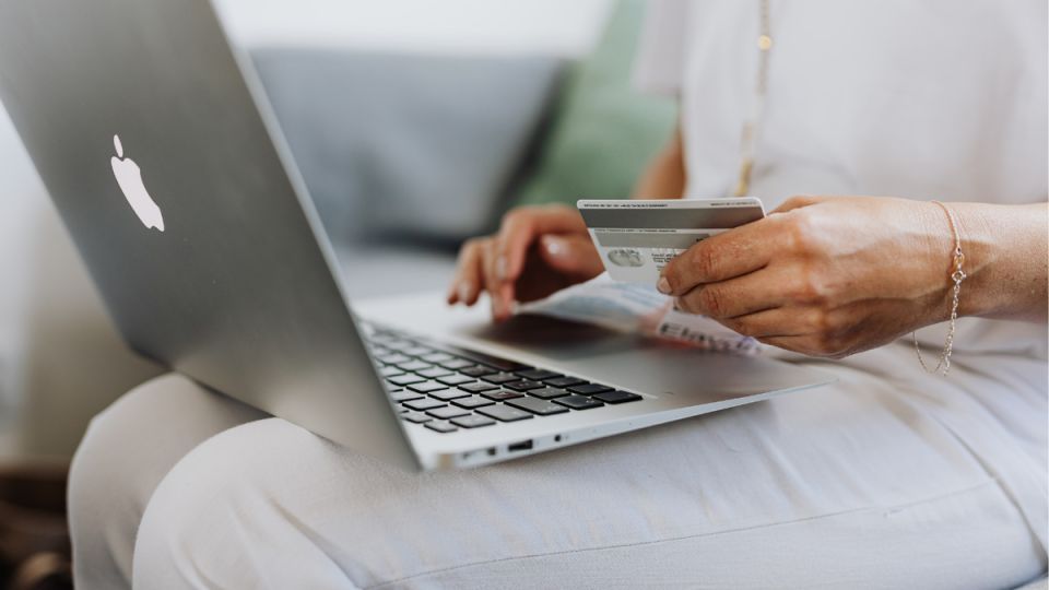 Различия между картой рассрочки и кредитной картой