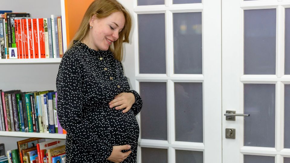 Уход за детьми полностью включат в страховой стаж