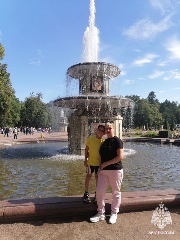 #МЧС_в_лицах. По стопам отца Сегодня в нашей рубрике радиотелефонист тульской 3 пожарно-спасательной части Юлия Зубченко