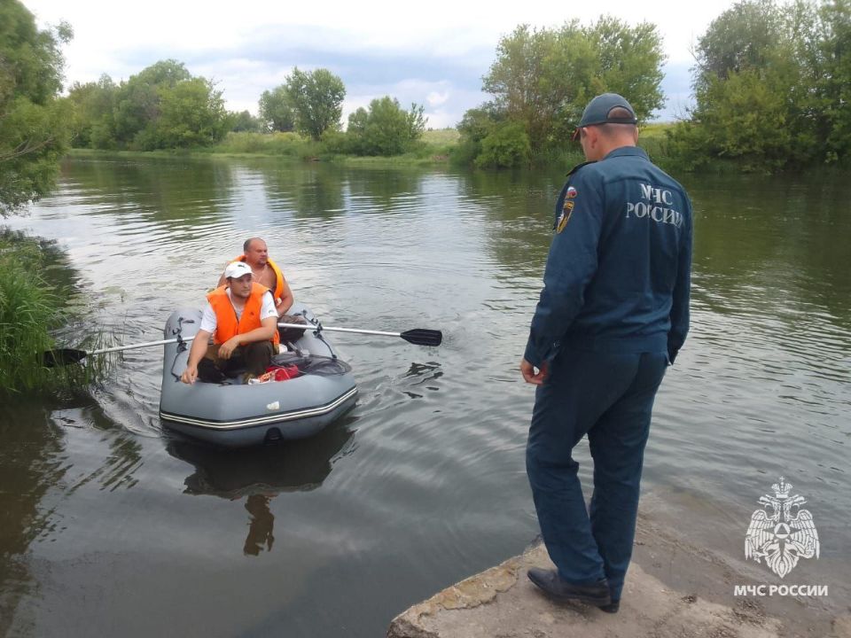 Безопасность на воде на контроле спасателей МЧС России