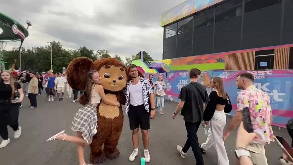   ,        VK fest 2025