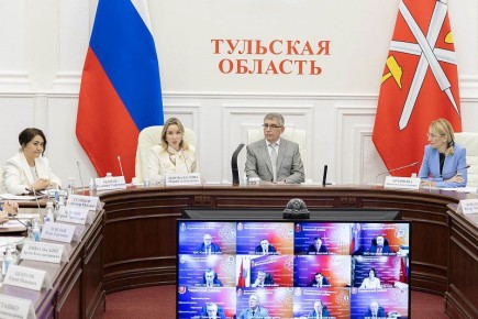 1 В Туле стартует программа кураторства для кризисных семей