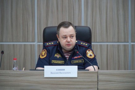 Заместитель директора Росгвардии генерал-полковник полиции Василий Сонин определил приоритеты развития вневедомственной охраны на всероссийском совещании в Туле