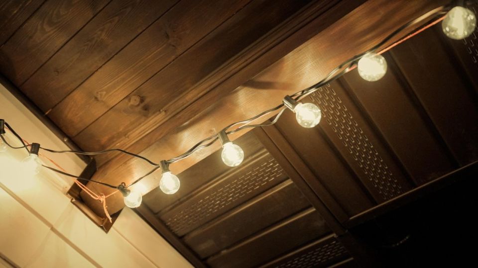 В хрущевке на улице Ползунова — криптоферма? У тульской организации обнаружили миллионный долг по свету