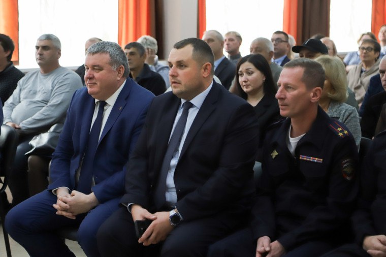 Илья Беспалов: Поздравил сотрудников муниципального предприятия «Тулгорэлектротранс» с профессиональным праздником Илья Беспалов: Поздравил сотрудников муниципального предприятия «Тулгорэлектротранс» с профессиональным праздником