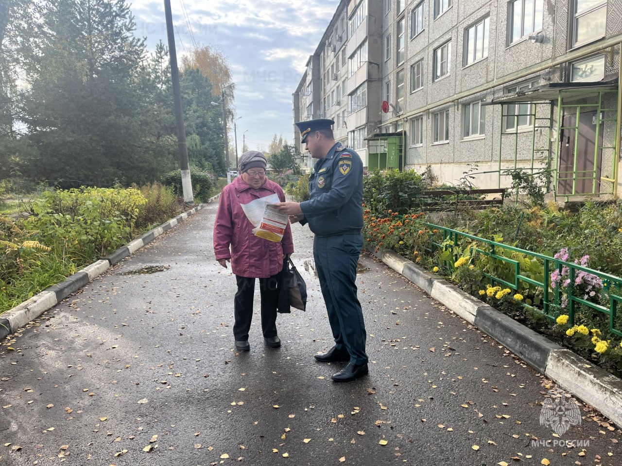 В Кимовском районе сотрудники МЧС России проинструктировали более 750 жителей В Кимовском районе сотрудники МЧС России проинструктировали более 750 жителей