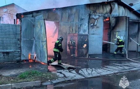 За сутки 25 октября тульские спасатели потушили два пожара