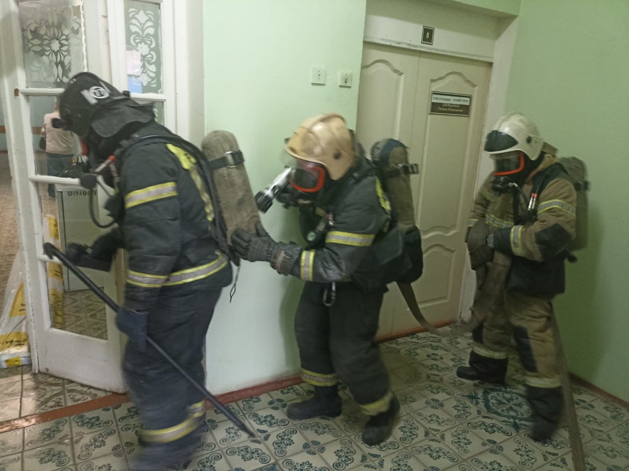 В Донском спасатели провели пожарно-тактические учения на объекте здравоохранения В Донском спасатели провели пожарно-тактические учения на объекте здравоохранения