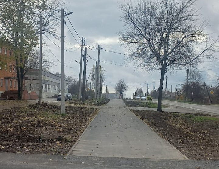 На участке веломаршрута «Лев Толстой» появились фонари уличного освещения На участке веломаршрута «Лев Толстой» появились фонари уличного освещения