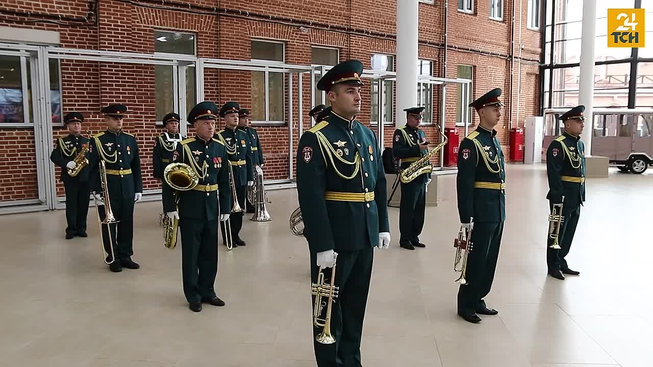 В атриуме Тульского кремля прошла торжественная церемония принятия присяги сотрудниками органов принудительного исполнения