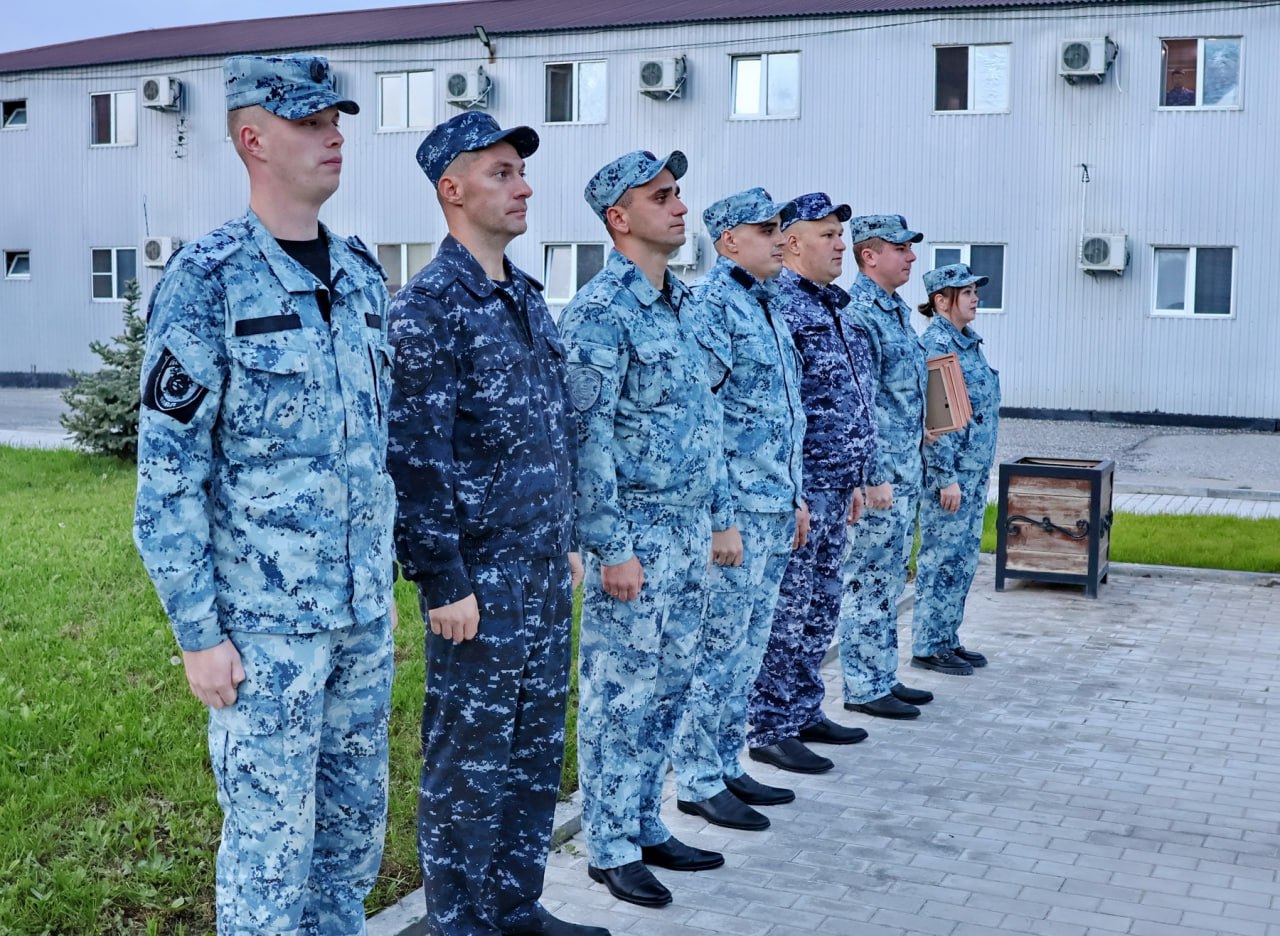 Начальник УМВД России по Тульской области Андрей Даценко посетил место дислокации тульских полицейских в составе Временной оперативной группировки на Северном Кавказе Начальник УМВД России по Тульской области Андрей Даценко посетил место дислокации тульских полицейских в составе Временной оперативной группировки на Северном Кавказе