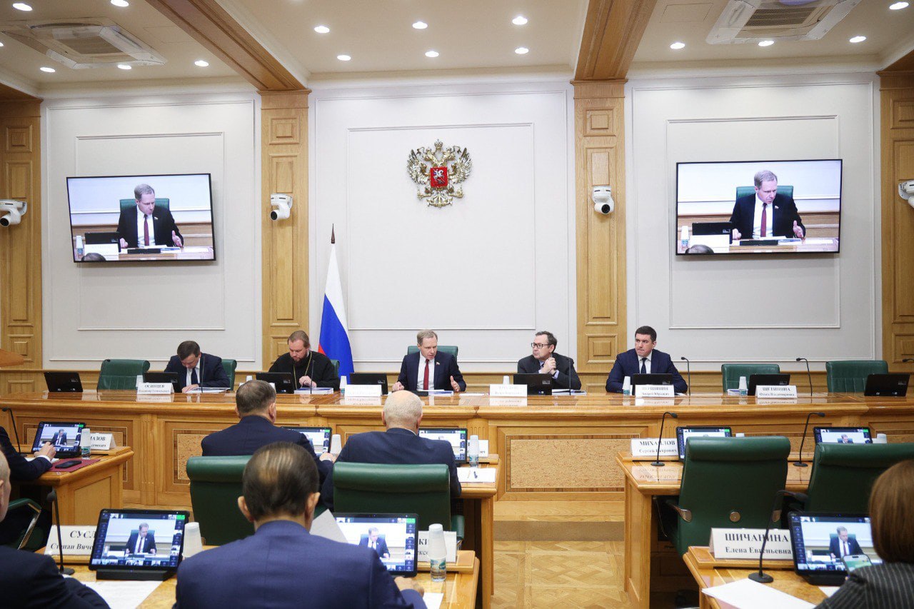 Задача — сберечь наследие: в Москве обсудили сохранение религиозных памятников