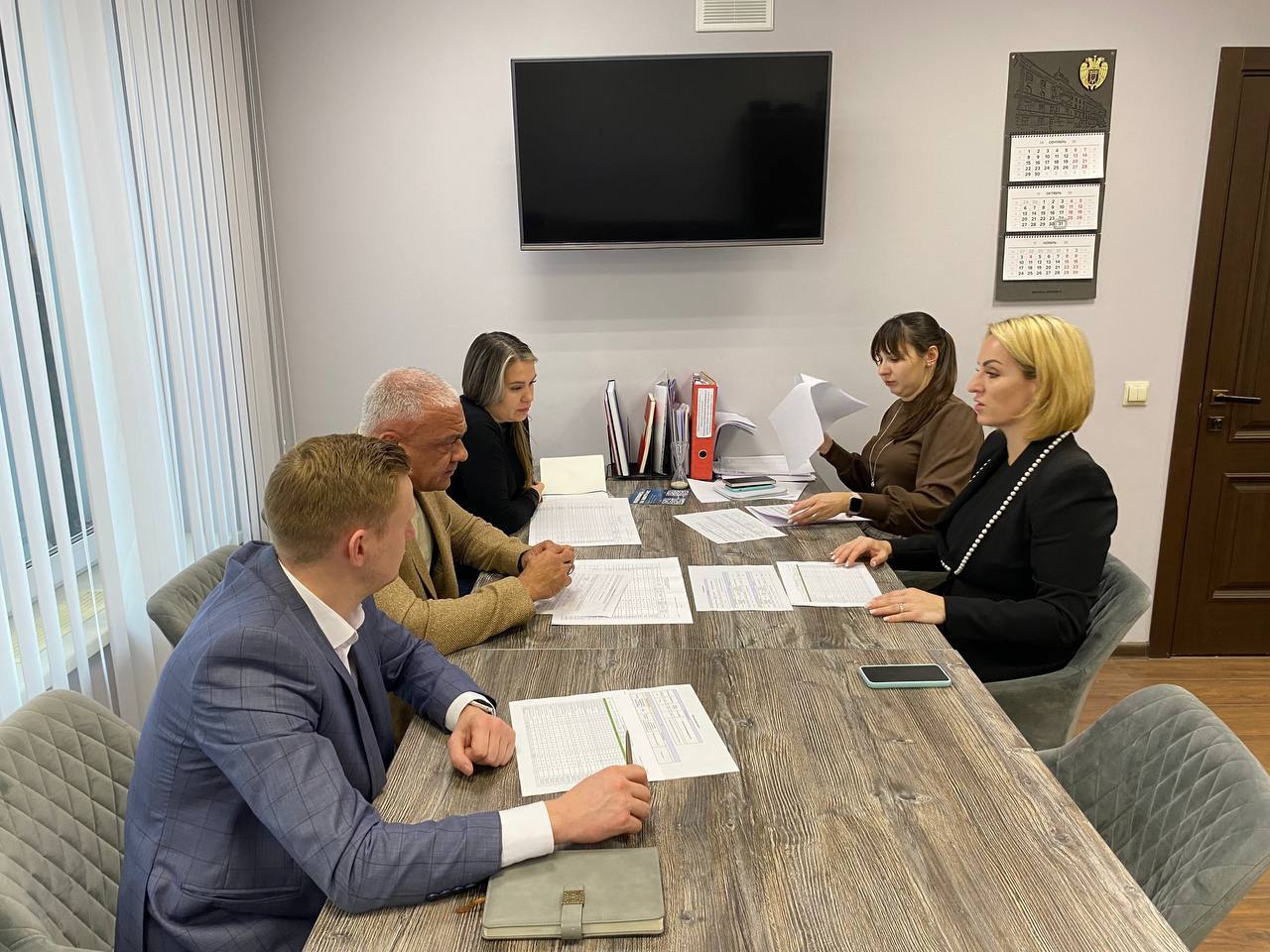 31 октября Министр транспорта и дорожного хозяйства Тульской области Светлана Воскресенская провела ряд совещаний с главами муниципальных образований 31 октября Министр транспорта и дорожного хозяйства Тульской области Светлана Воскресенская провела ряд совещаний с главами муниципальных образований