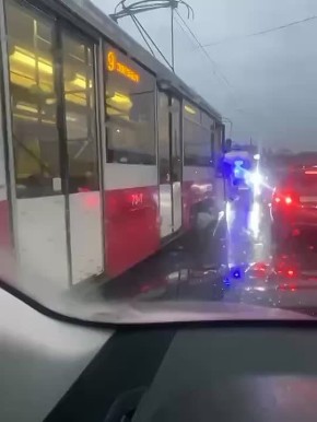 4 человека погибли в Туле в результате столкновения трамвая и маршрутного такси