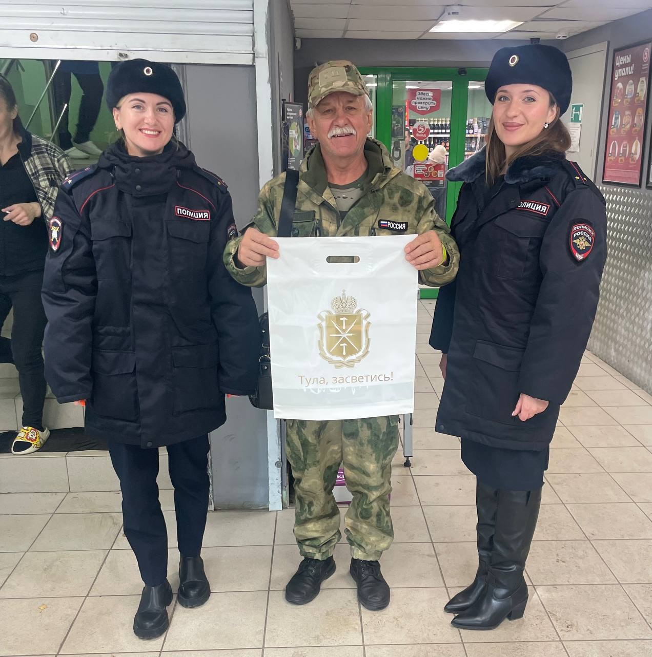 В рамках профилактической акции "Засветись" сотрудники управления Госавтоинспекции по Тульской области совместно с сотрудниками пропаганды БДД отделения Госавтоинспекции МО МВД России «Белевский» провели профилактические... В рамках профилактической акции "Засветись" сотрудники управления Госавтоинспекции по Тульской области совместно с сотрудниками пропаганды БДД отделения Госавтоинспекции МО МВД России «Белевский» провели профилактические...