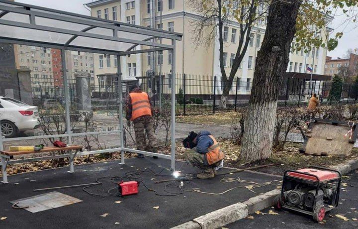 В Новомосковске появилась остановка у школы №25