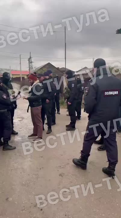 Оперативные кадры с рейда силовиков в посёлке Плеханово