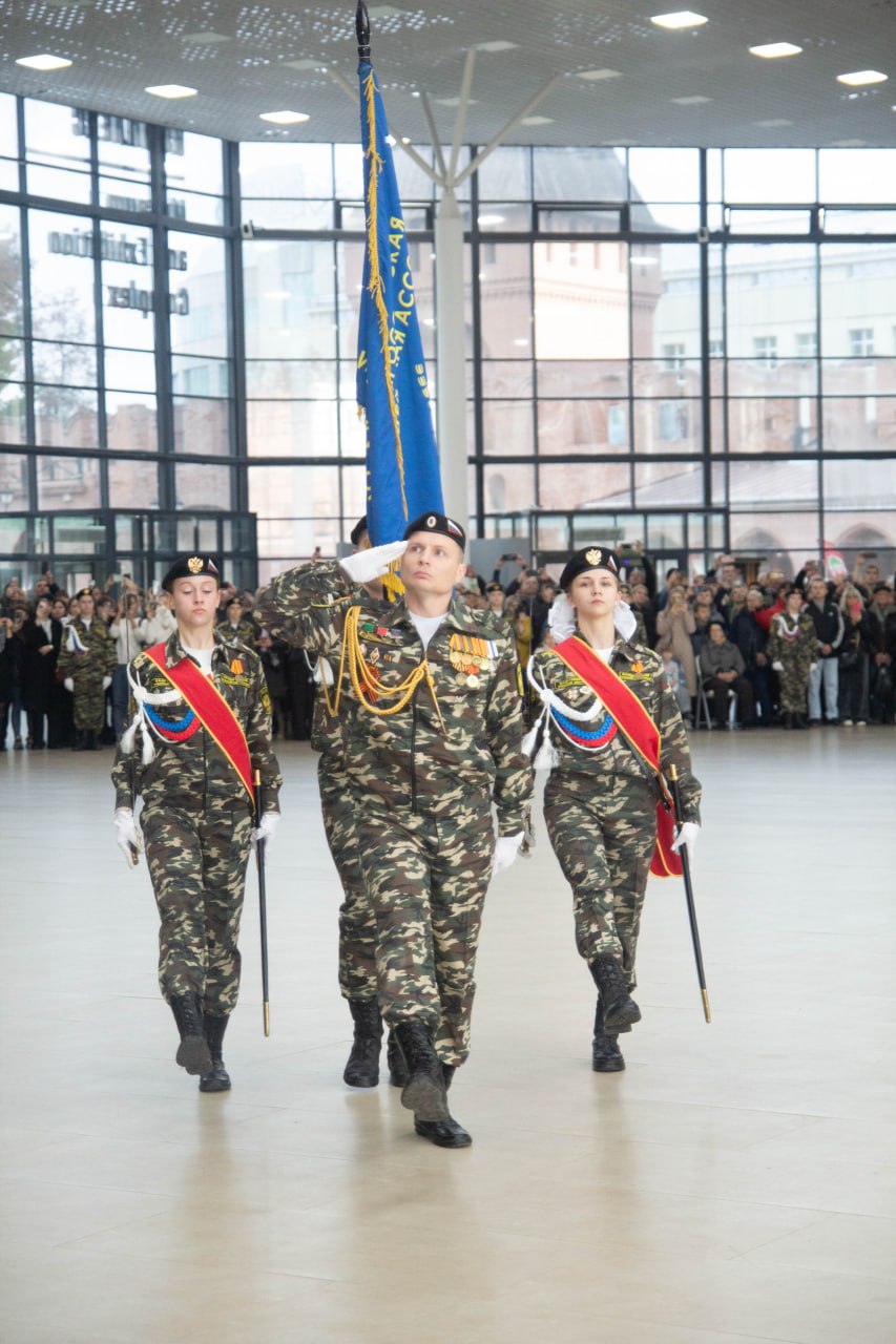 Руководство регионального УМВД поздравило кадетов Юридического полицейского колледжа с торжественным обещанием верности служения Отечеству Руководство регионального УМВД поздравило кадетов Юридического полицейского колледжа с торжественным обещанием верности служения Отечеству