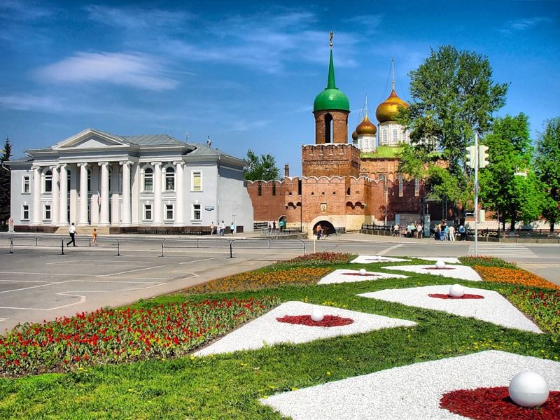 В Туле ограничено движение транспорта по одной из улиц из-за обнаруженных элементов беспилотника