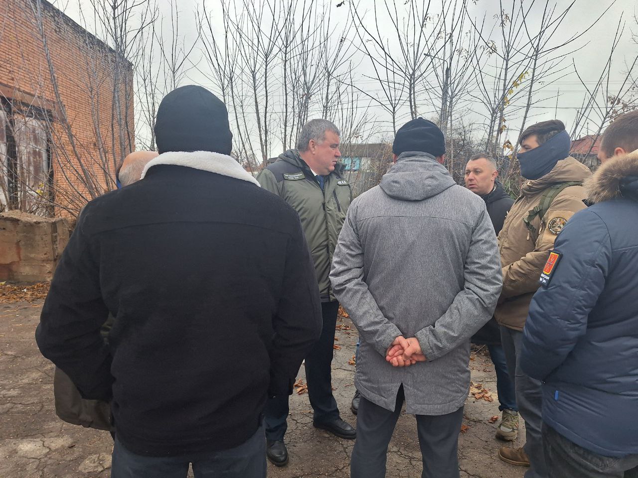 Илья Беспалов: Ситуация на контроле. В настоящее время на месте обнаружения элементов БПЛА на ул. Кутузова работают экстренные службы Илья Беспалов: Ситуация на контроле. В настоящее время на месте обнаружения элементов БПЛА на ул. Кутузова работают экстренные службы