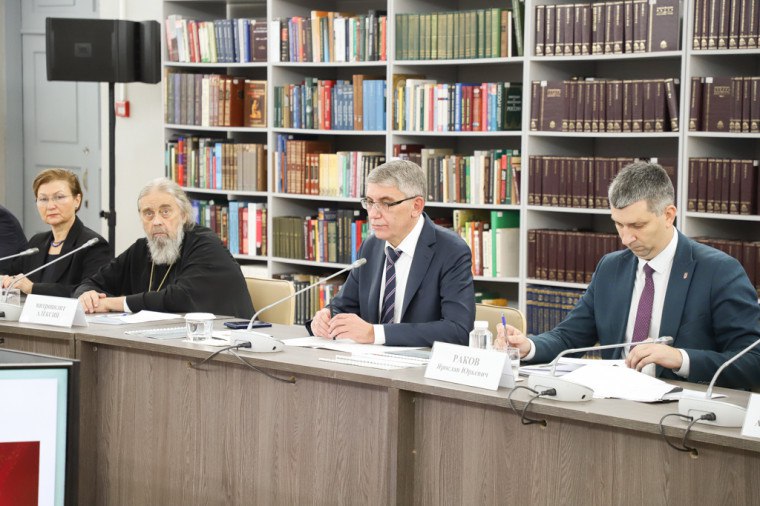 Илья Беспалов: К 85-летию обороны Тулы благоустроим сквер, установим новый воинский мемориал и создадим экспозицию «Музей передовой» Илья Беспалов: К 85-летию обороны Тулы благоустроим сквер, установим новый воинский мемориал и создадим экспозицию «Музей передовой»