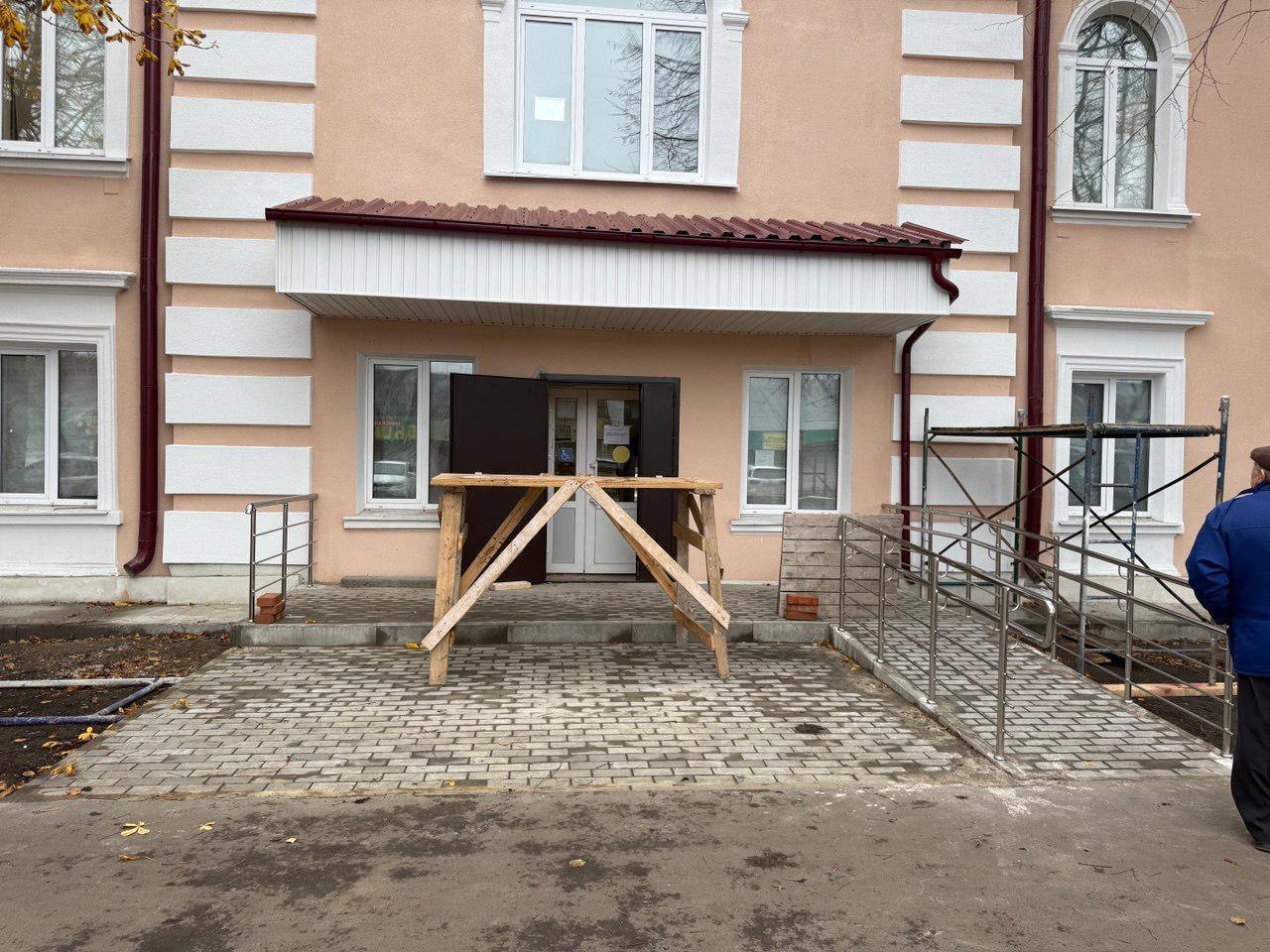 Капремонт Новомосковского медколледжа завершится в декабре