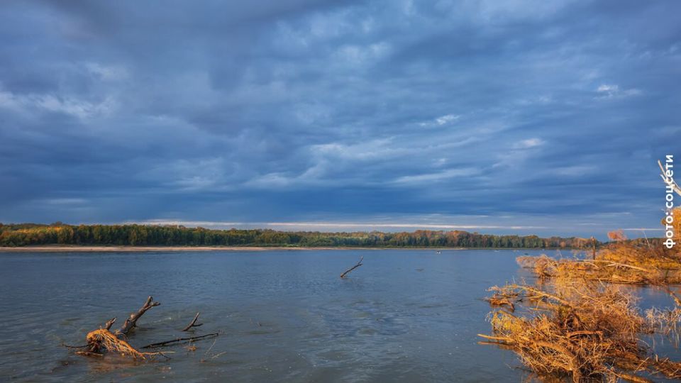 Трое рыбаков утонули, переплывая на лодке Обь в Новосибирской области