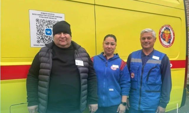 Тульские врачи вернули к жизни мужчину, чье сердце остановилось по пути в больницу