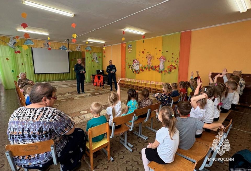 Инспекторы ГИМС МЧС России проводят профилактические мероприятия с детьми Инспекторы ГИМС МЧС России проводят профилактические мероприятия с детьми