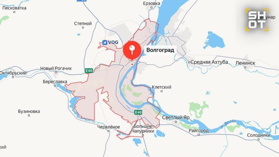 Не менее 10 взрывов прогремело над Волгоградом