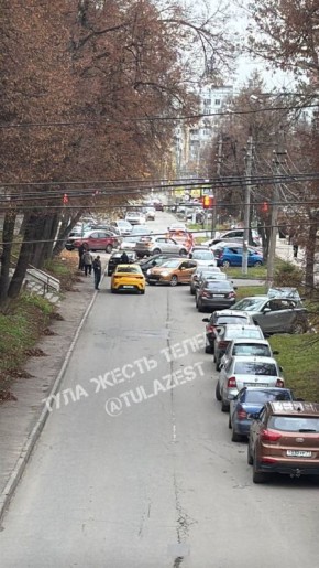 Три машины столкнулись на улице Халтурина