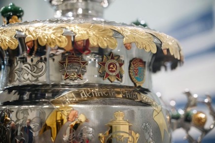 «Дружба народов» и визит Рейгана: в Туле показывают самовары для кремлёвской элиты