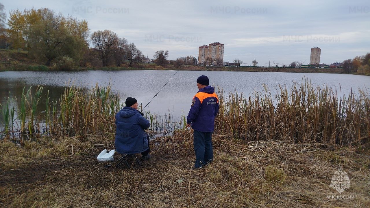 Патрулирование водоемов Тульской области инспекторами ГИМС МЧС России продолжается Патрулирование водоемов Тульской области инспекторами ГИМС МЧС России продолжается