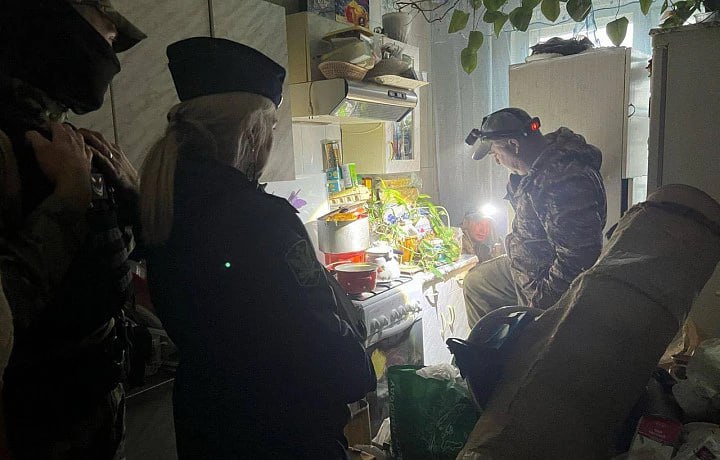 Жительница дома на улице Новомосковской в Туле оставила весь подъезд без отопления