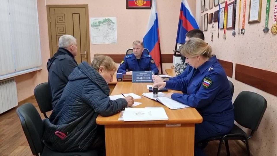 В Щекино 5 ноября состоялся личный прием прокурора области Сергея Зеленцова