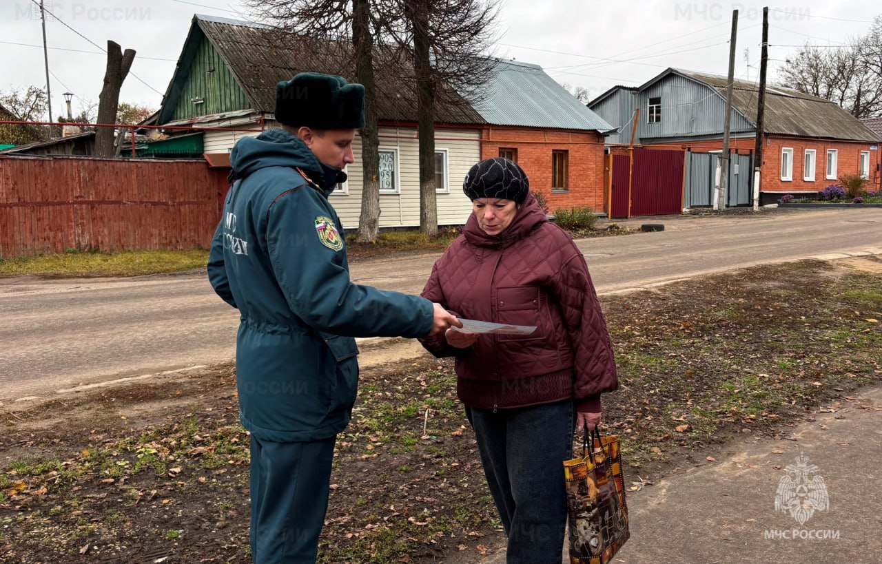 Уроки безопасности и профилактические беседы с жителями Новомосковска и Богородицка Уроки безопасности и профилактические беседы с жителями Новомосковска и Богородицка