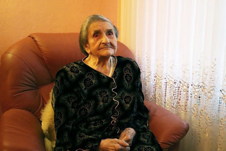 Жительница Новомосковска Клавдия Матвеева отметила 107-летний юбилей