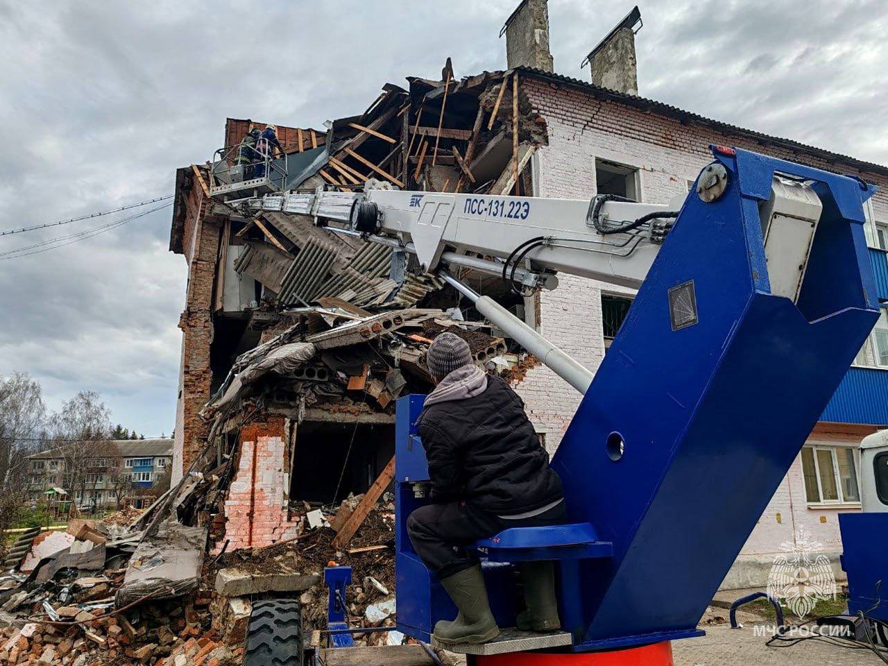 Взрыв газа произошел в многоквартирном доме в поселке Куркино Тульской области Взрыв газа произошел в многоквартирном доме в поселке Куркино Тульской области