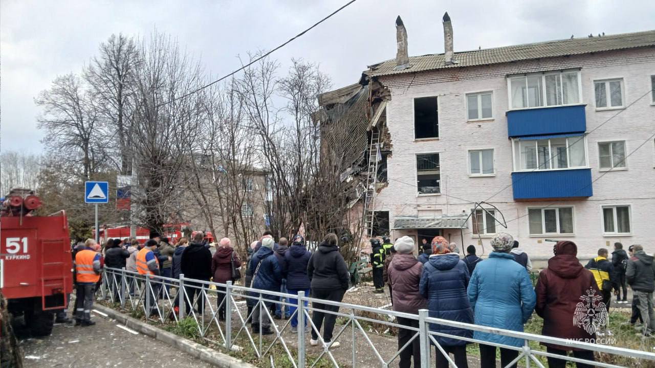 При частичном обрушении жилого дома в поселке Куркино пострадали 4 человека При частичном обрушении жилого дома в поселке Куркино пострадали 4 человека