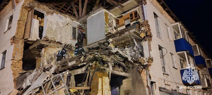 Аварийно-спасательные работы по разбору завалов в Куркино завершены Аварийно-спасательные работы по разбору завалов в Куркино завершены