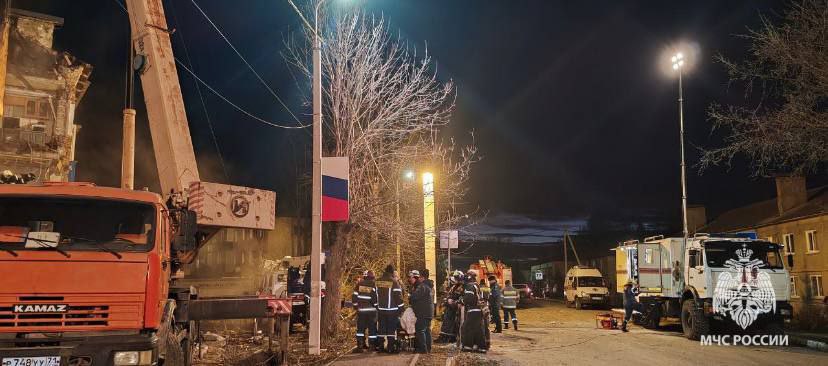 Аварийно-спасательные работы по разбору завалов в Куркино завершены Аварийно-спасательные работы по разбору завалов в Куркино завершены