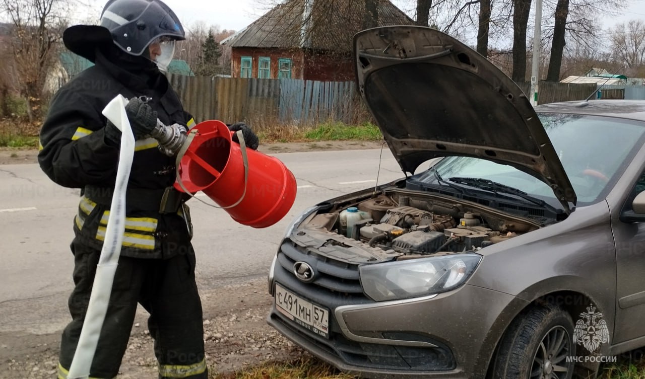В Дубенском районе сотрудники МЧС России «ликвидировали» последствия ДТП В Дубенском районе сотрудники МЧС России «ликвидировали» последствия ДТП