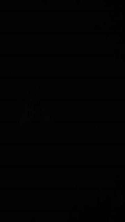 Все слышат сирену? Спускались в укрытие