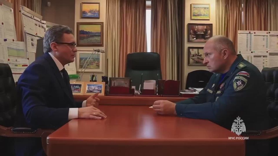 В Вологодской области главы МЧС России и региона обсудили вопросы безопасности населения и территорий