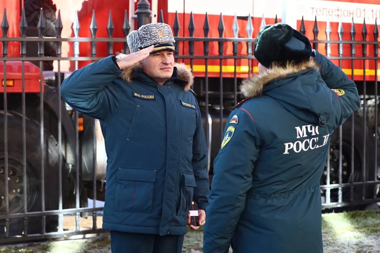 Александр Куренков передал 9 единиц новой техники подразделениям МЧС России в Вологодской области Александр Куренков передал 9 единиц новой техники подразделениям МЧС России в Вологодской области